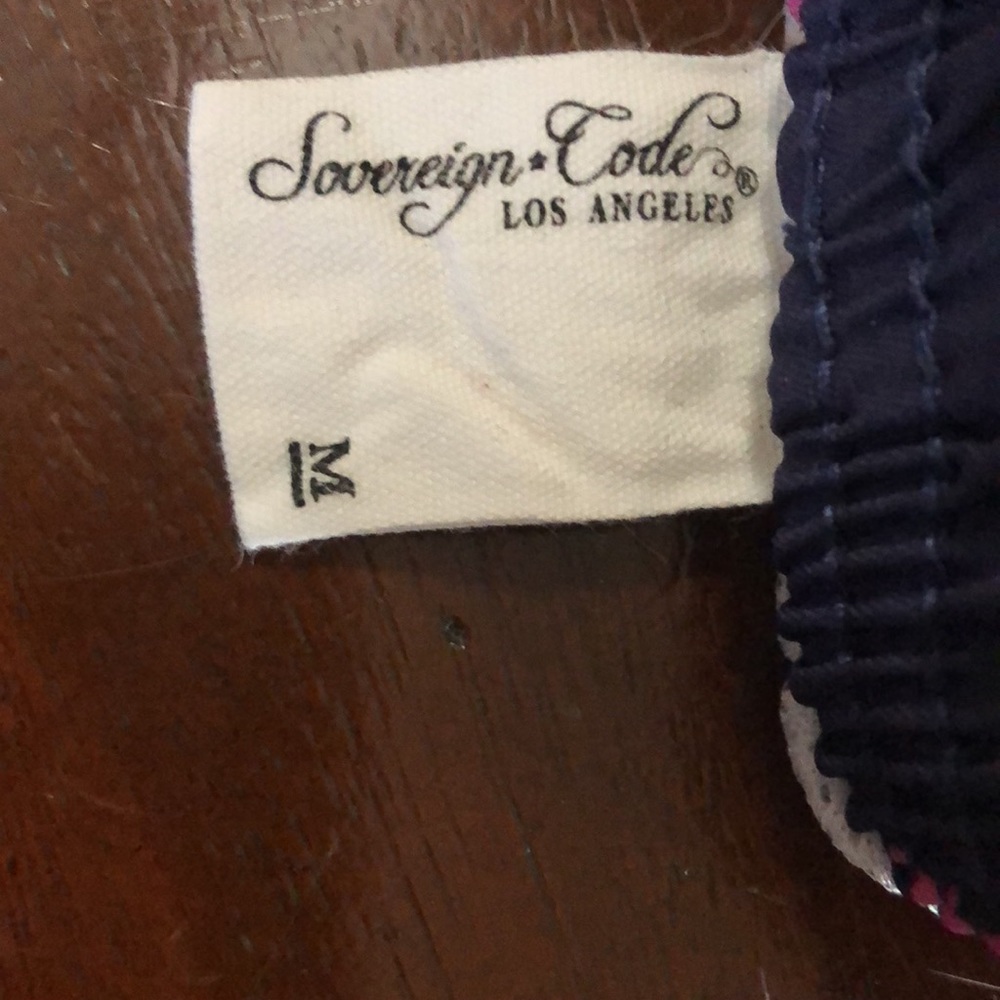 Sovereign Code Swim Trunks Size Medium Great Print - Picture 10 of 13